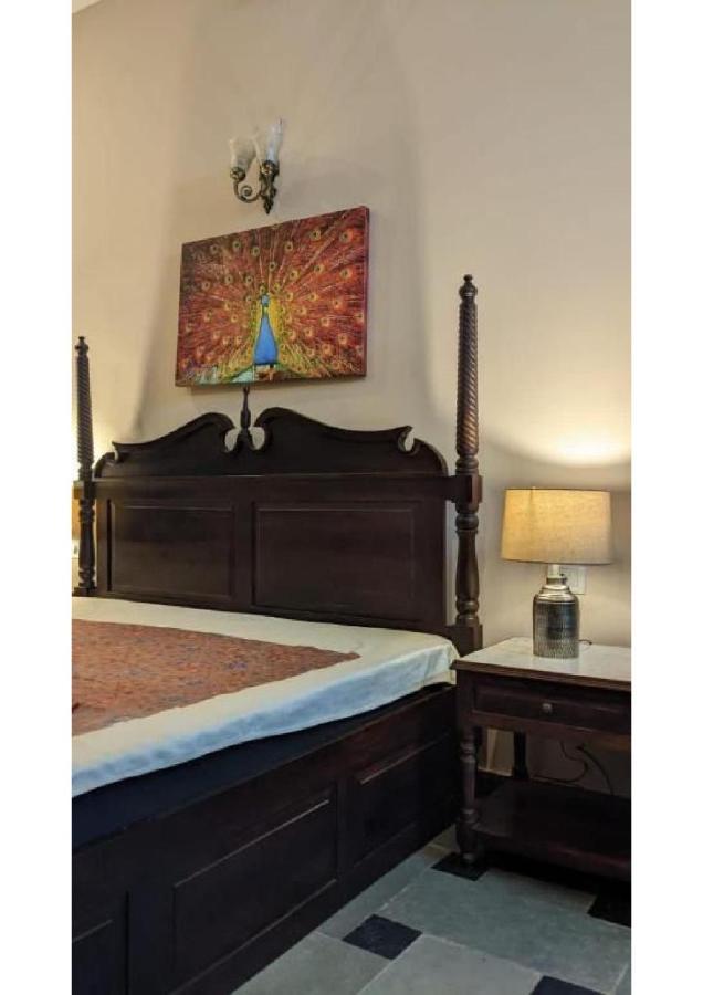 Lake City Villa Udaipur Eksteriør billede
